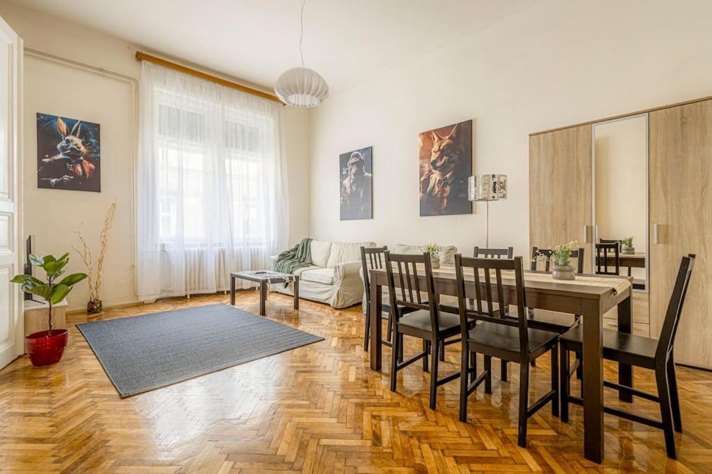 Gentleman Apartment Budapest Extérieur photo